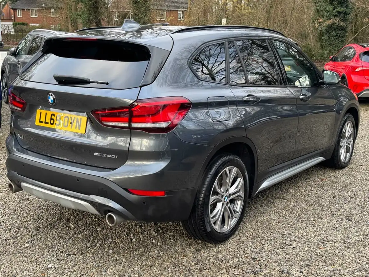 2019-bmw-x1-20-sdrive-20i-xline-sdrive20i-big-6
