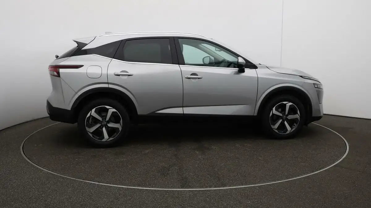 2022-nissan-qashqai-13-dig-t-n-connecta-140ps-big-42