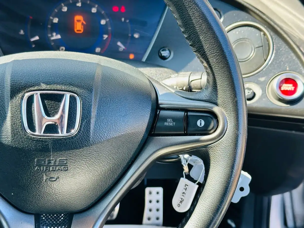 2011-honda-civic-18-si-i-vtec-big-45