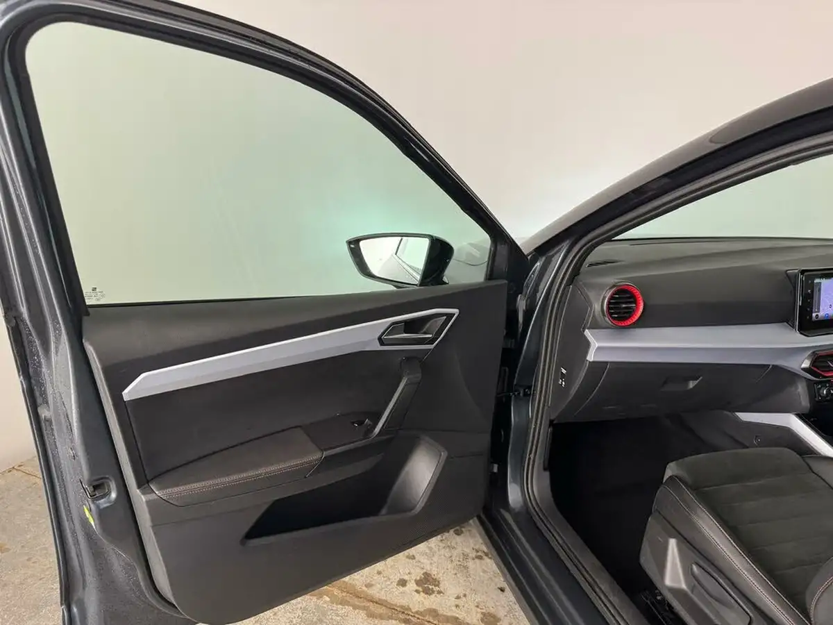 2023-seat-arona-10-tsi-fr-sport-big-8