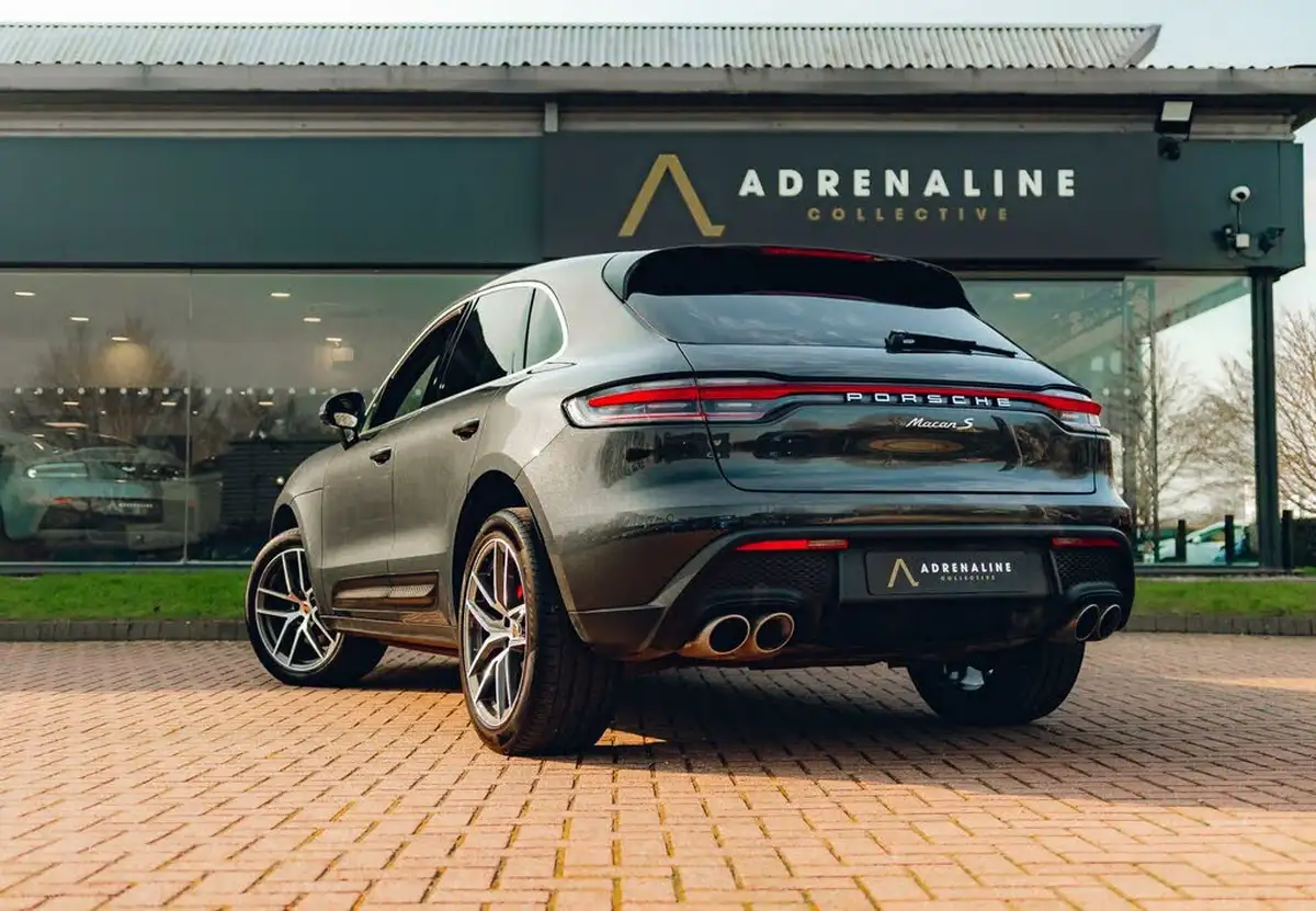 2023-porsche-macan-29-v6-s-big-1