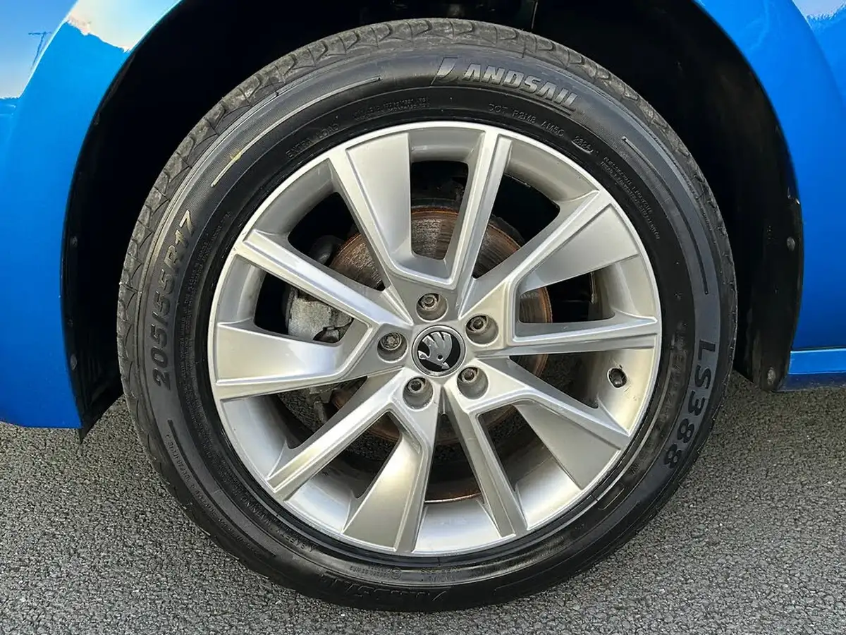 2020-skoda-kamiq-16tdi-se-scr-big-16