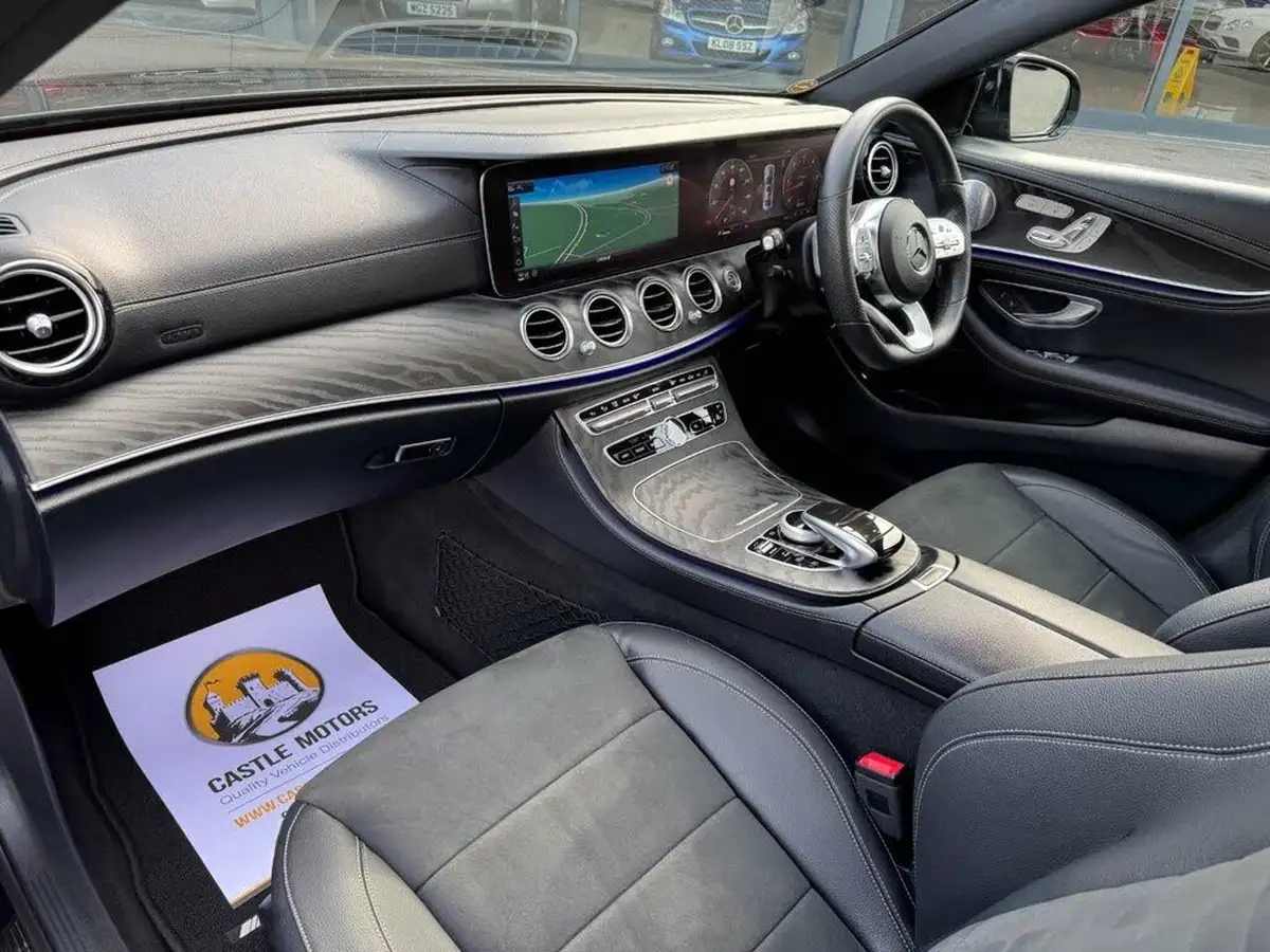 2019-mercedes-benz-e-class-30-d-e400d-amg-line-saloon-4d-plus-big-18