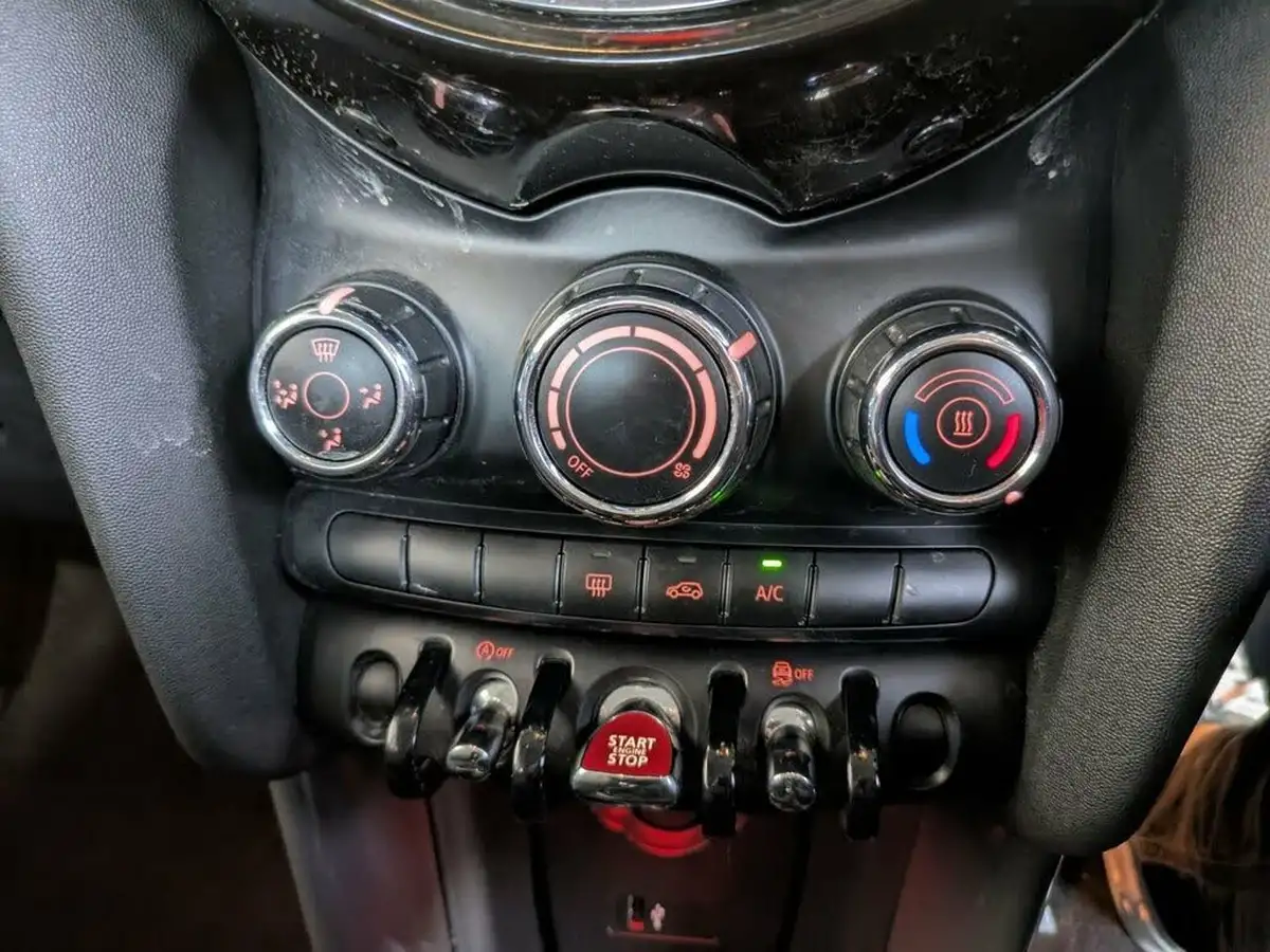 2020-mini-cooper-15-cooper-classic-hatchback-3d-big-17