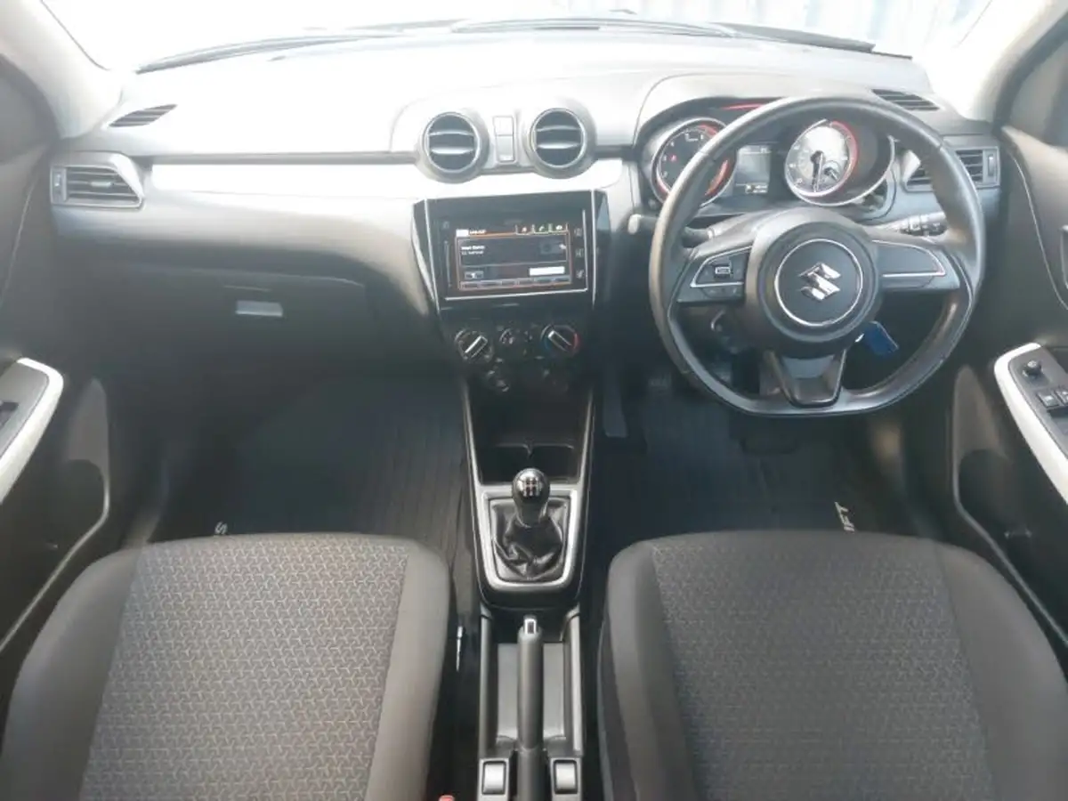 2020-suzuki-swift-12-dualjet-sz-t-90ps-1242cc-big-2