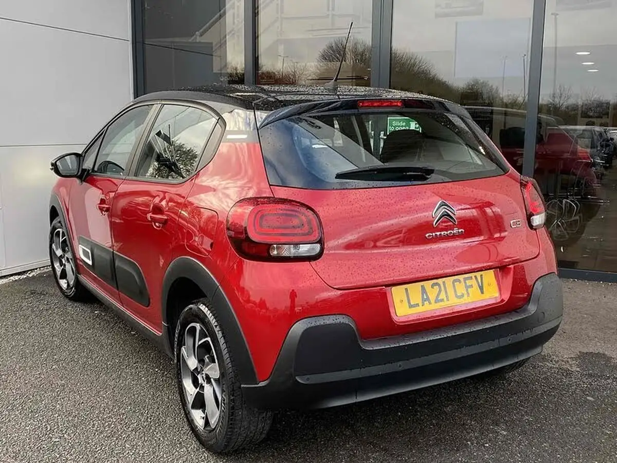 2021-citroen-c3-12-puretech-shine-83ps-big-4