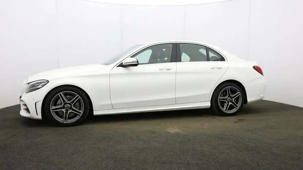 2019-mercedes-benz-c-class-20d-c300d-amg-line-245ps-ss-saloon-4d-big-25