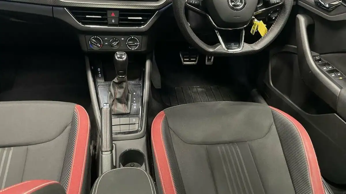 2021-skoda-kamiq-15-tsi-monte-carlo-dsg-big-14