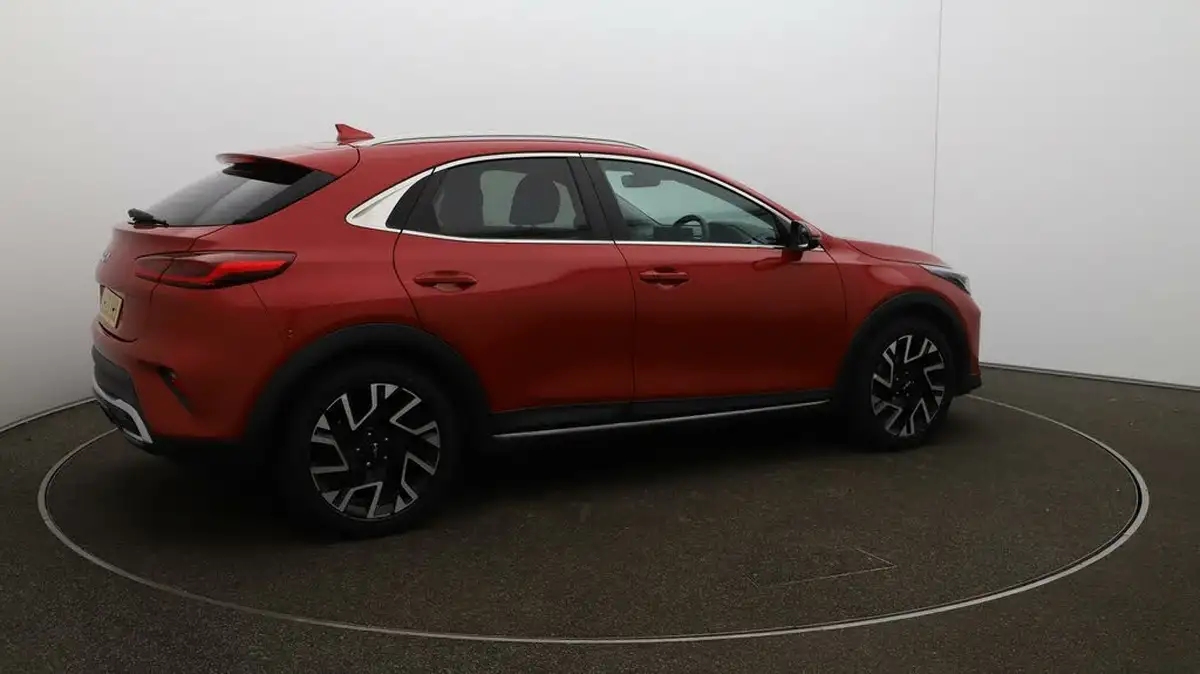 2023-kia-xceed-15-t-gdi-3-158bhp-big-43