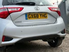2018-toyota-yaris-10-vvt-i-icon-71bhp-small-18