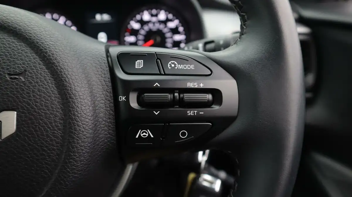 2023-kia-stonic-10-t-gdi-2-99bhp-big-24