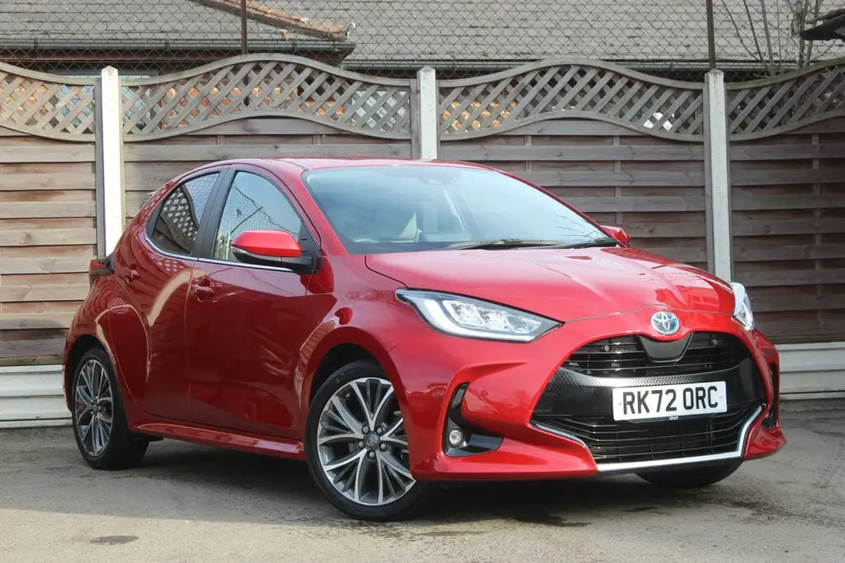 2022-toyota-yaris-cross-15-vvt-i-excel-city-packpan-roof-big-0