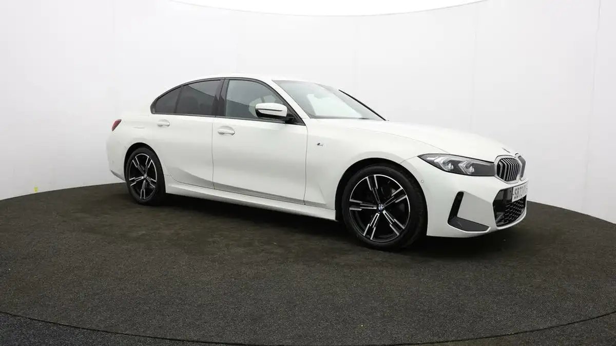 2023-bmw-3-series-20-320i-m-sport-saloon-4d-big-39