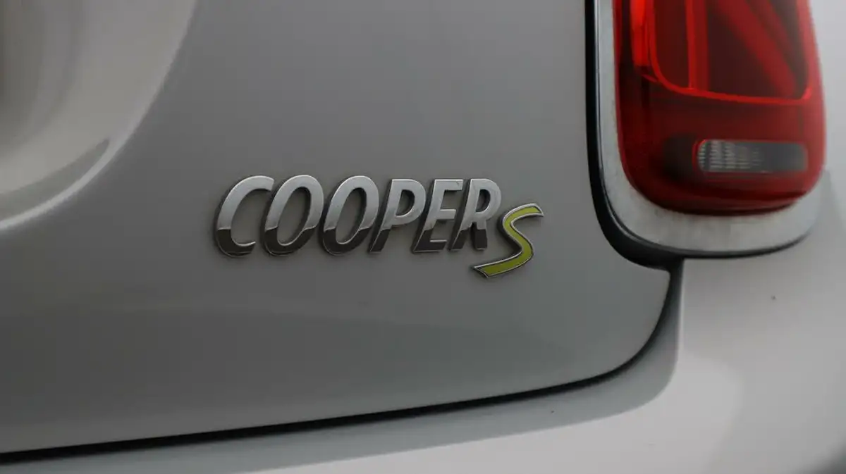 2021-mini-cooper-e-cooper-s-2-big-22
