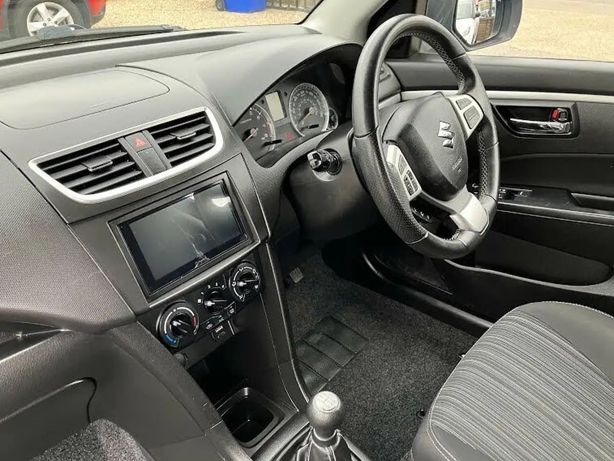 2017-suzuki-swift-12-sz-l-3d-big-17