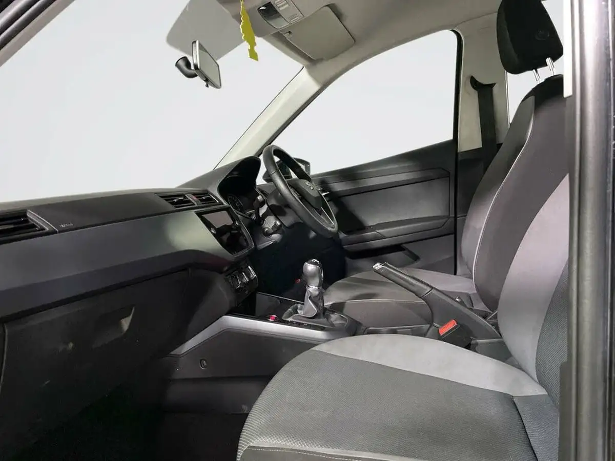 2019-seat-arona-16tdi-se-technology-lux-115ps-ss-big-10