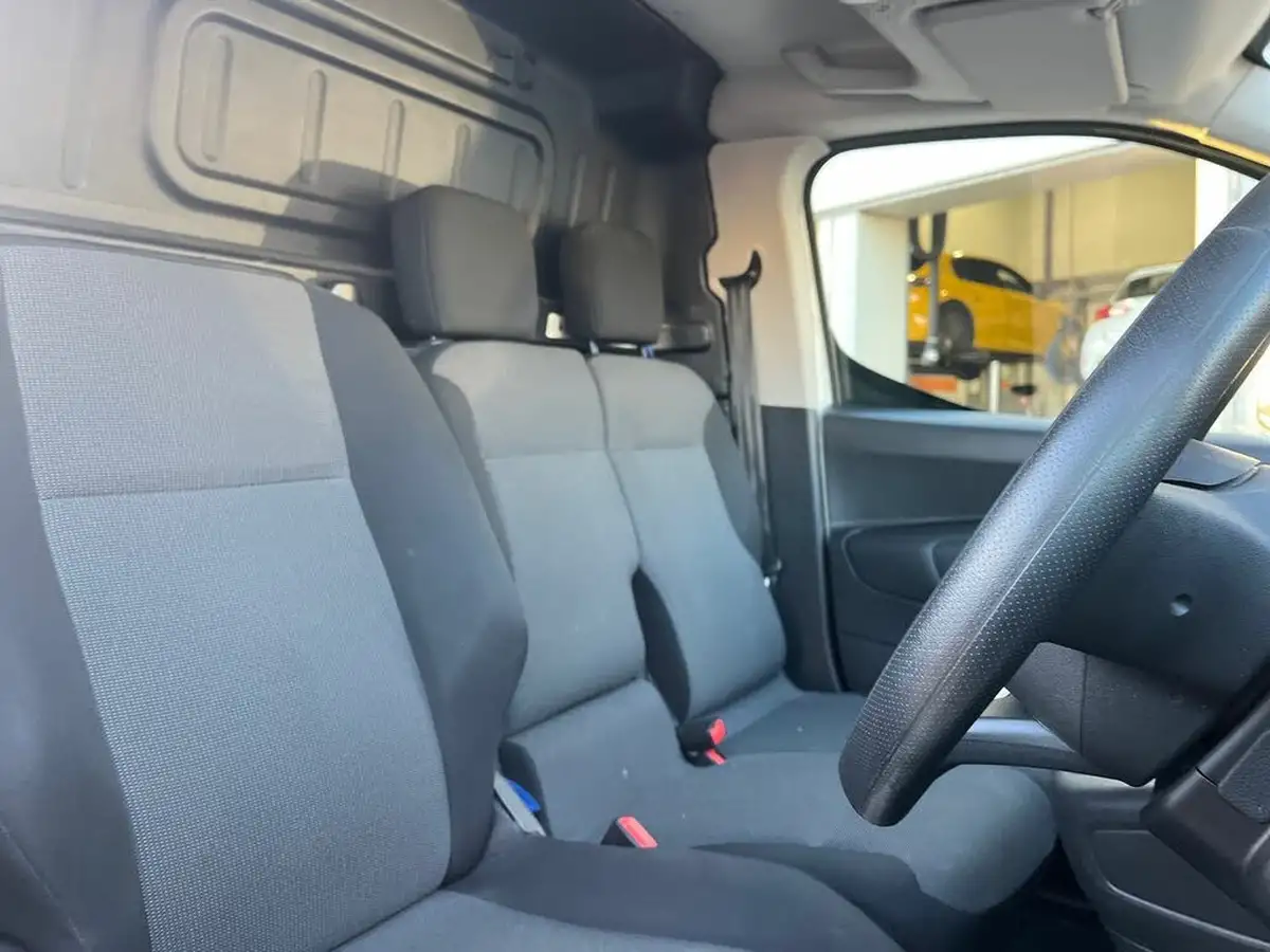2021-citroen-berlingo-15bluehdi-1000-driver-100pseu6dt-e-ss-big-20