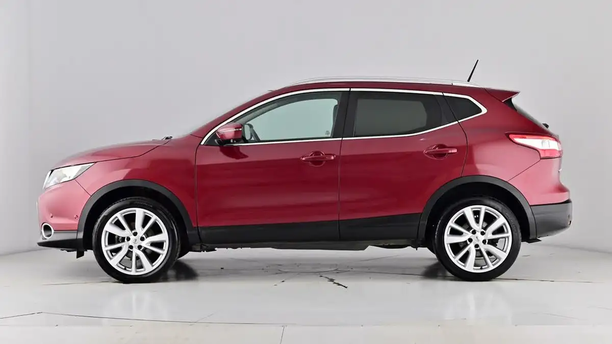 2017-nissan-qashqai-15dci-tekna-big-59