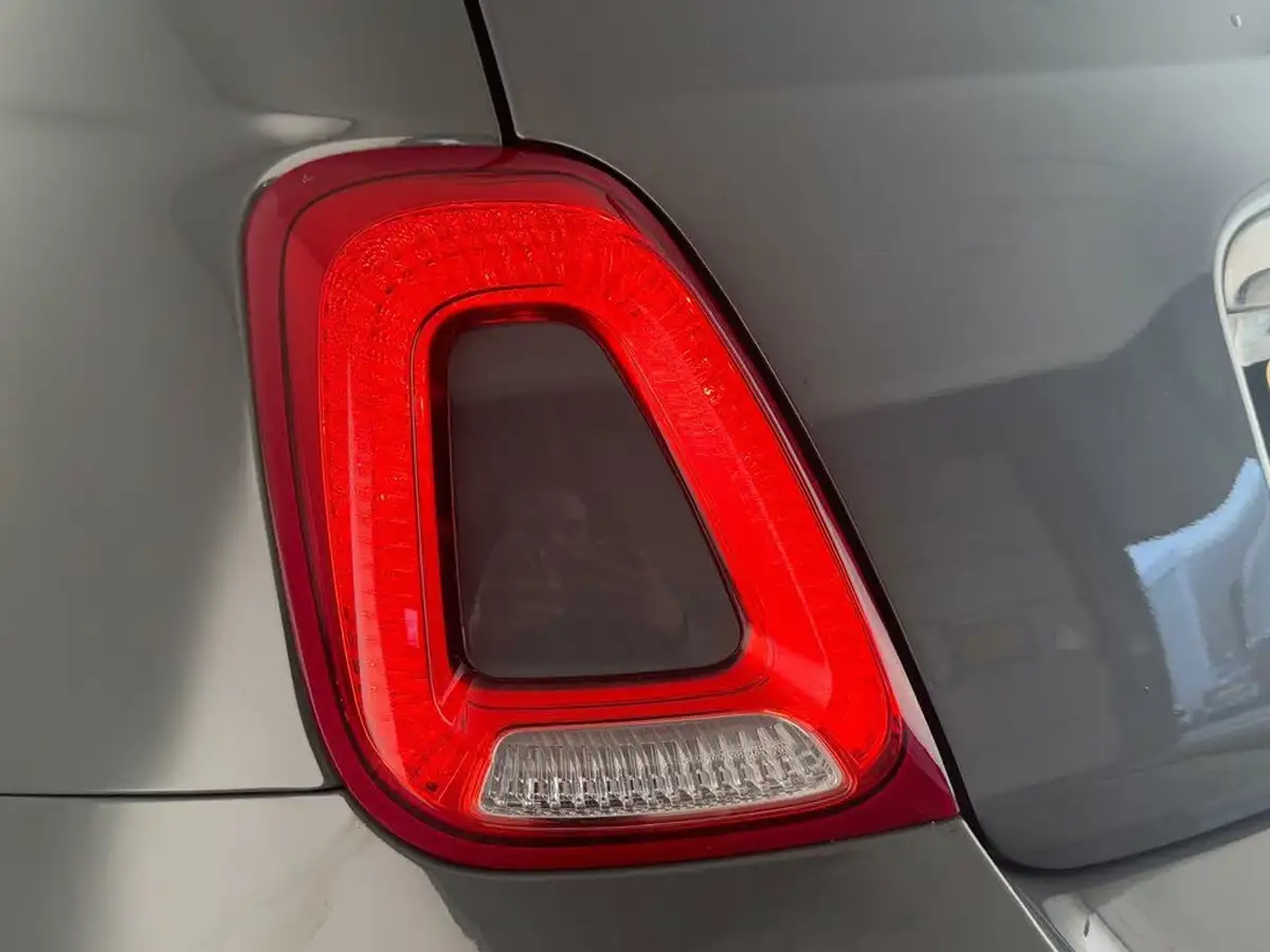 2020-fiat-500-12-lounge-dualogic-big-30