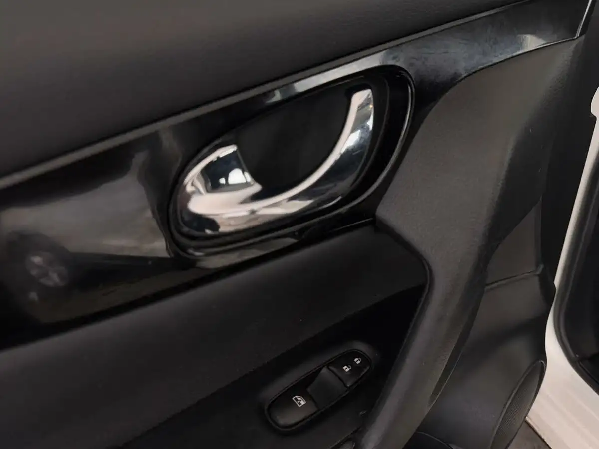 2019-nissan-qashqai-13-dig-t-acenta-premium-140ps-big-9