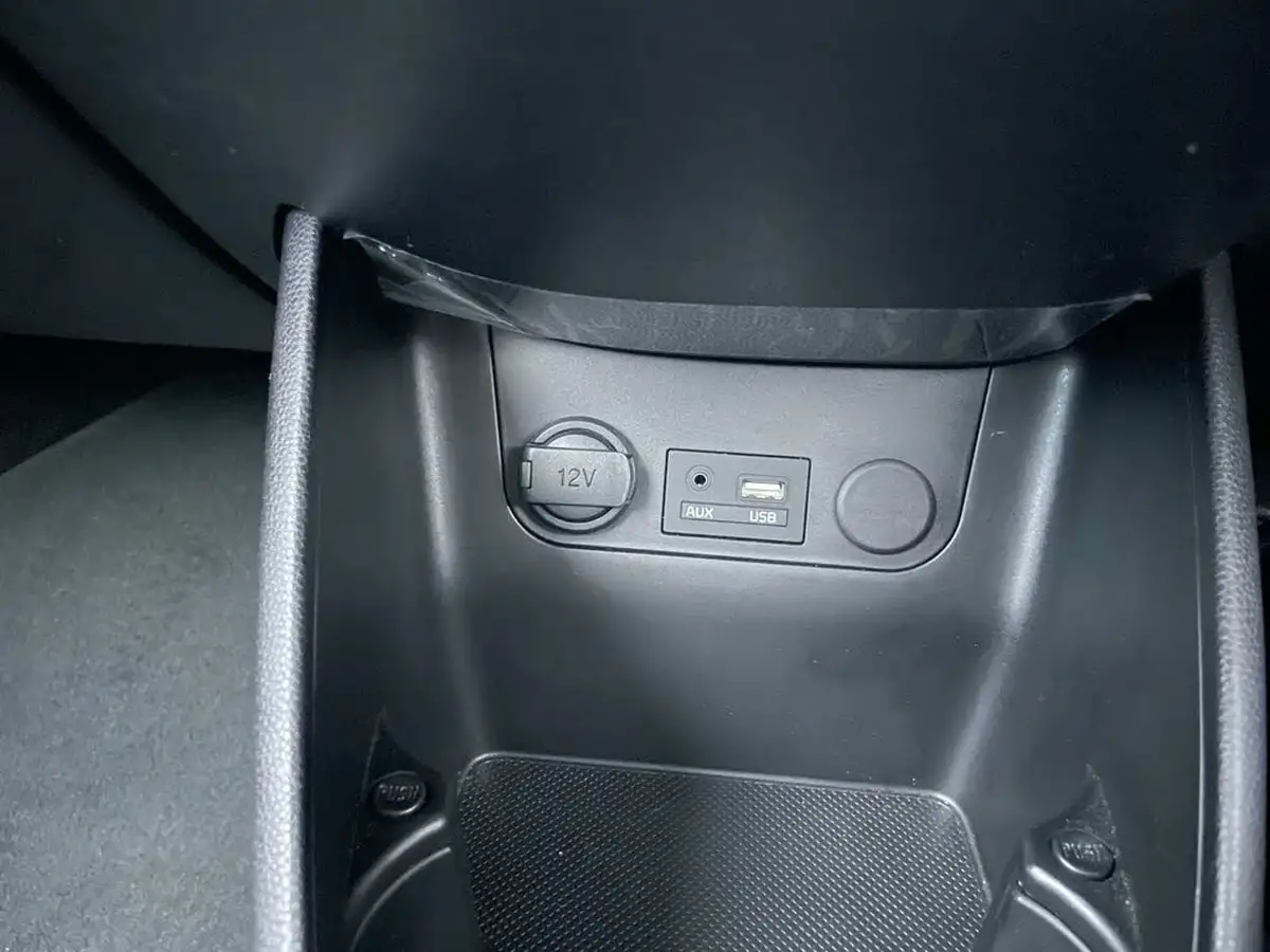 2016-kia-picanto-10-sr7-3d-big-27