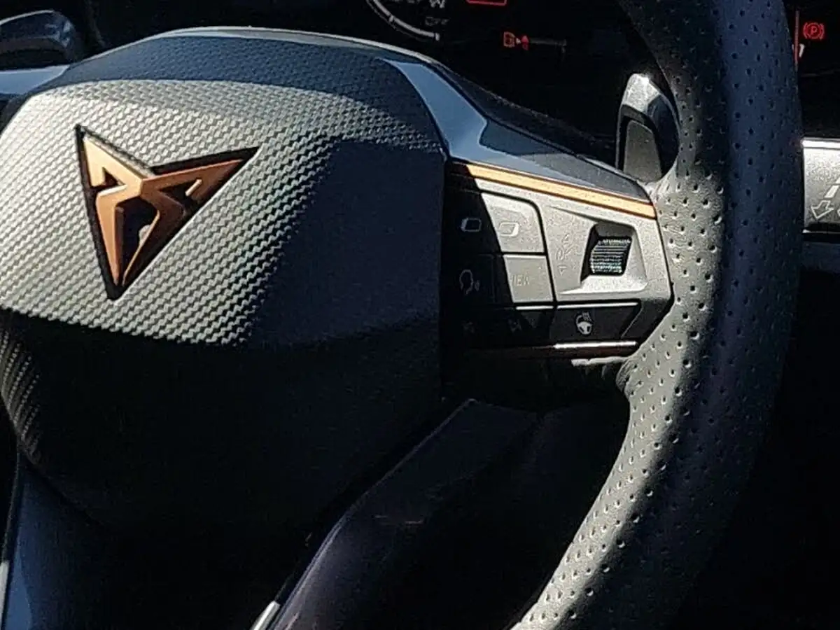 2024-cupra-formentor-15-tsi-v2-dsg-big-12