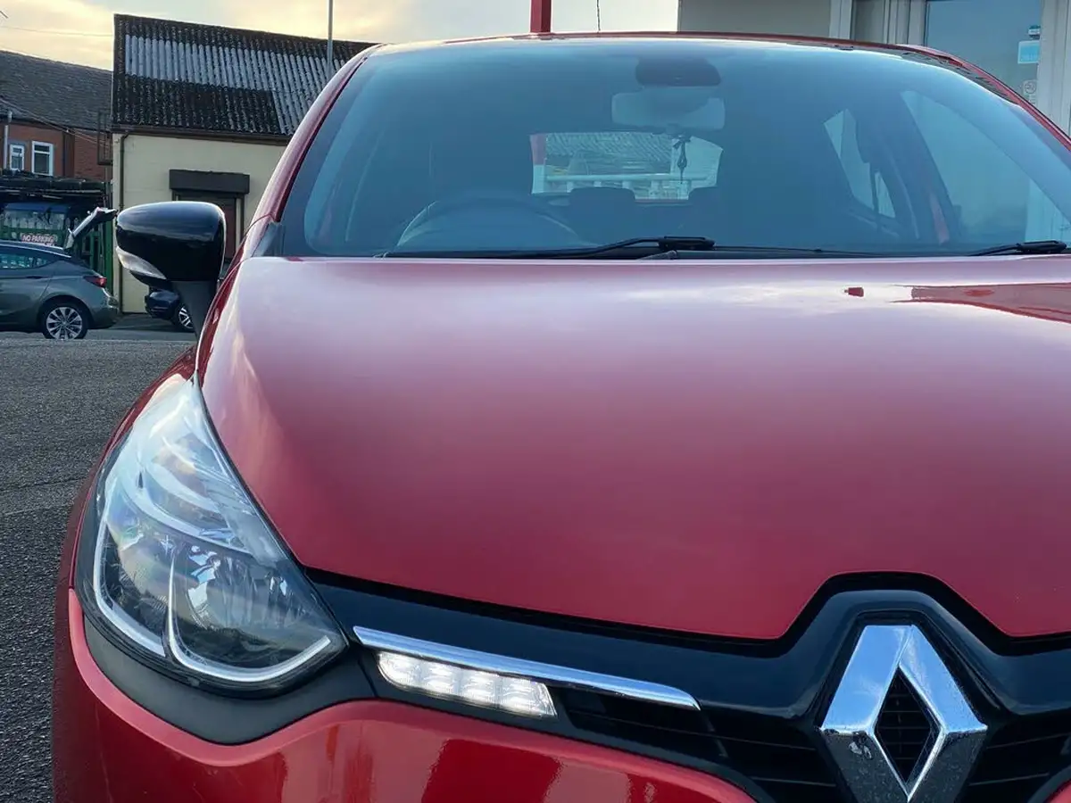 2015-renault-clio-12-dynamique-nav-big-10