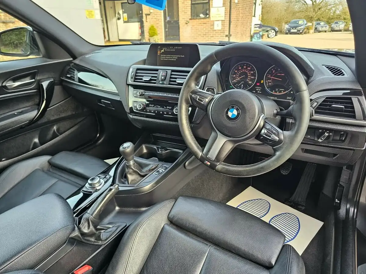 2017-bmw-1-series-30-m140i-3d-big-14