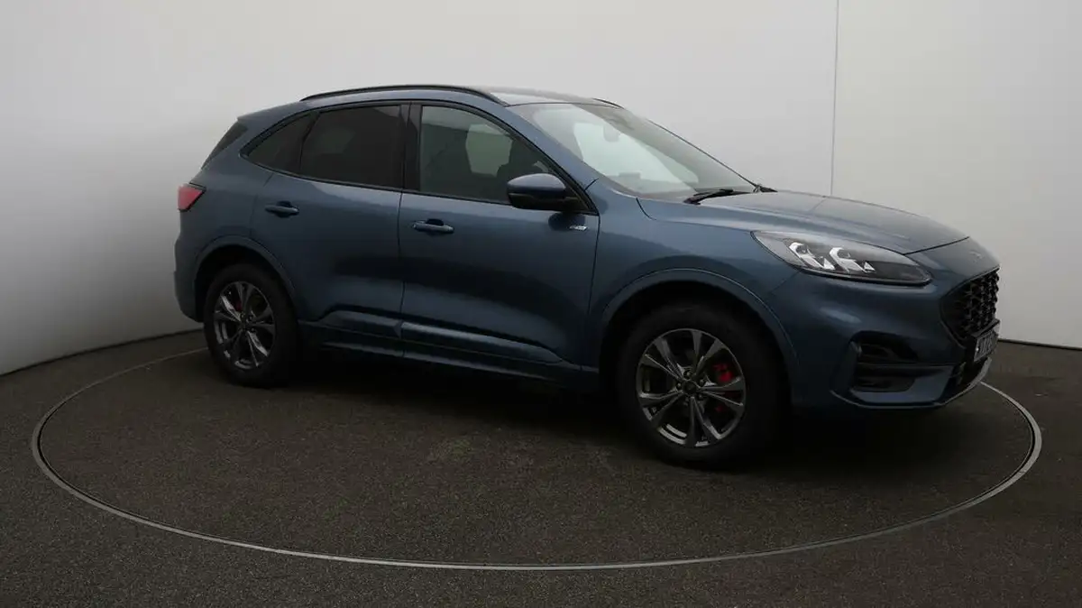 2022-ford-kuga-big-38