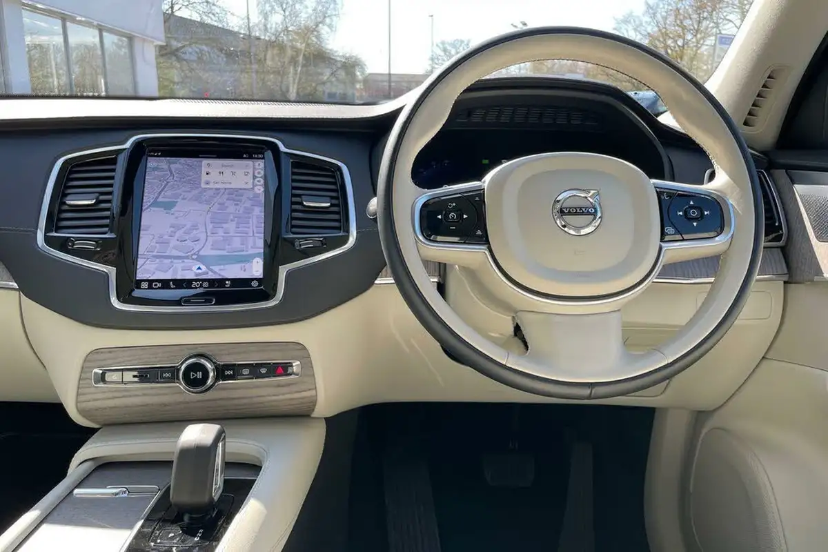 2023-volvo-xc90-20td-b5-plus-big-35
