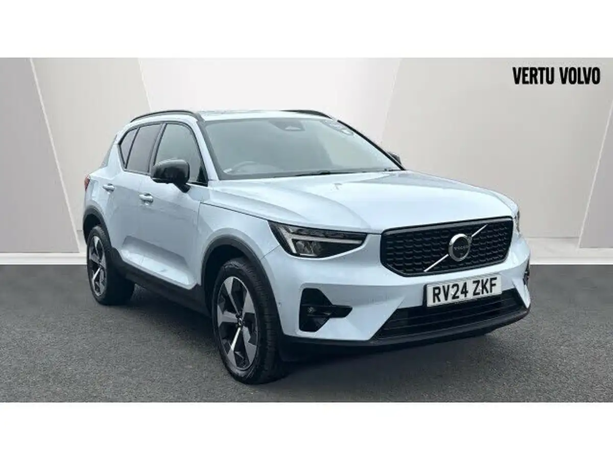 2024-volvo-xc40-20-b4-plus-big-0