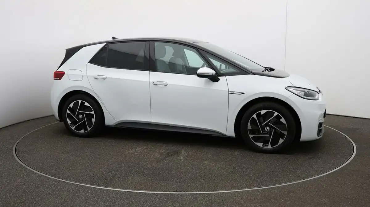 2022-volkswagen-id3-e-family-204ps-performance-big-38
