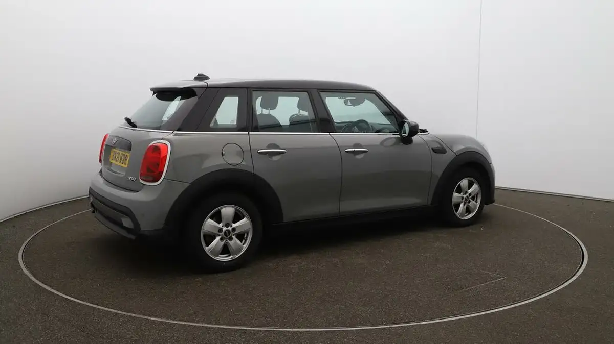 2021-mini-cooper-15-cooper-classic-hatchback-5d-big-44