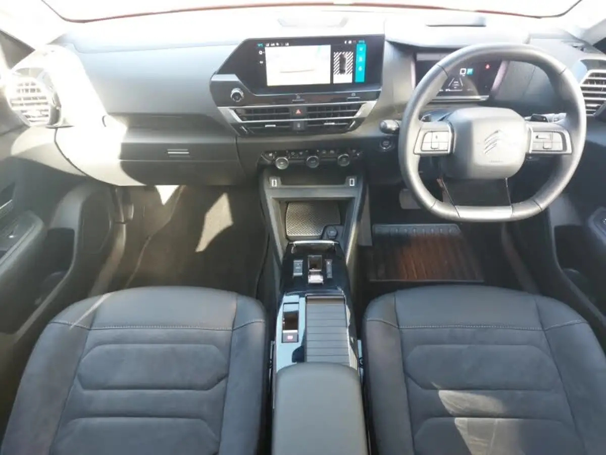 2024-citroen-c4-x-12-puretech-max-130ps-ss-eat8-big-2