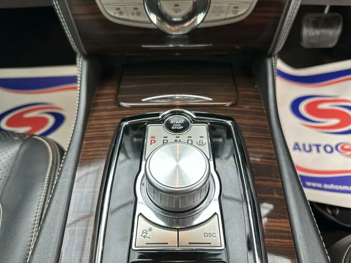 2011-jaguar-xk-50-portfolio-coupe-auto-big-38