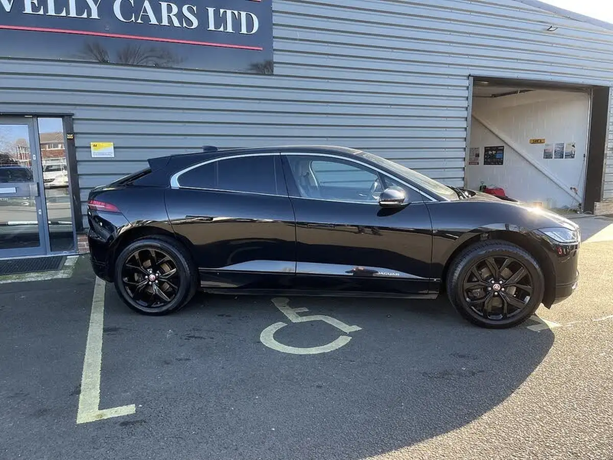 2020-jaguar-i-pace-ev400-s-big-26