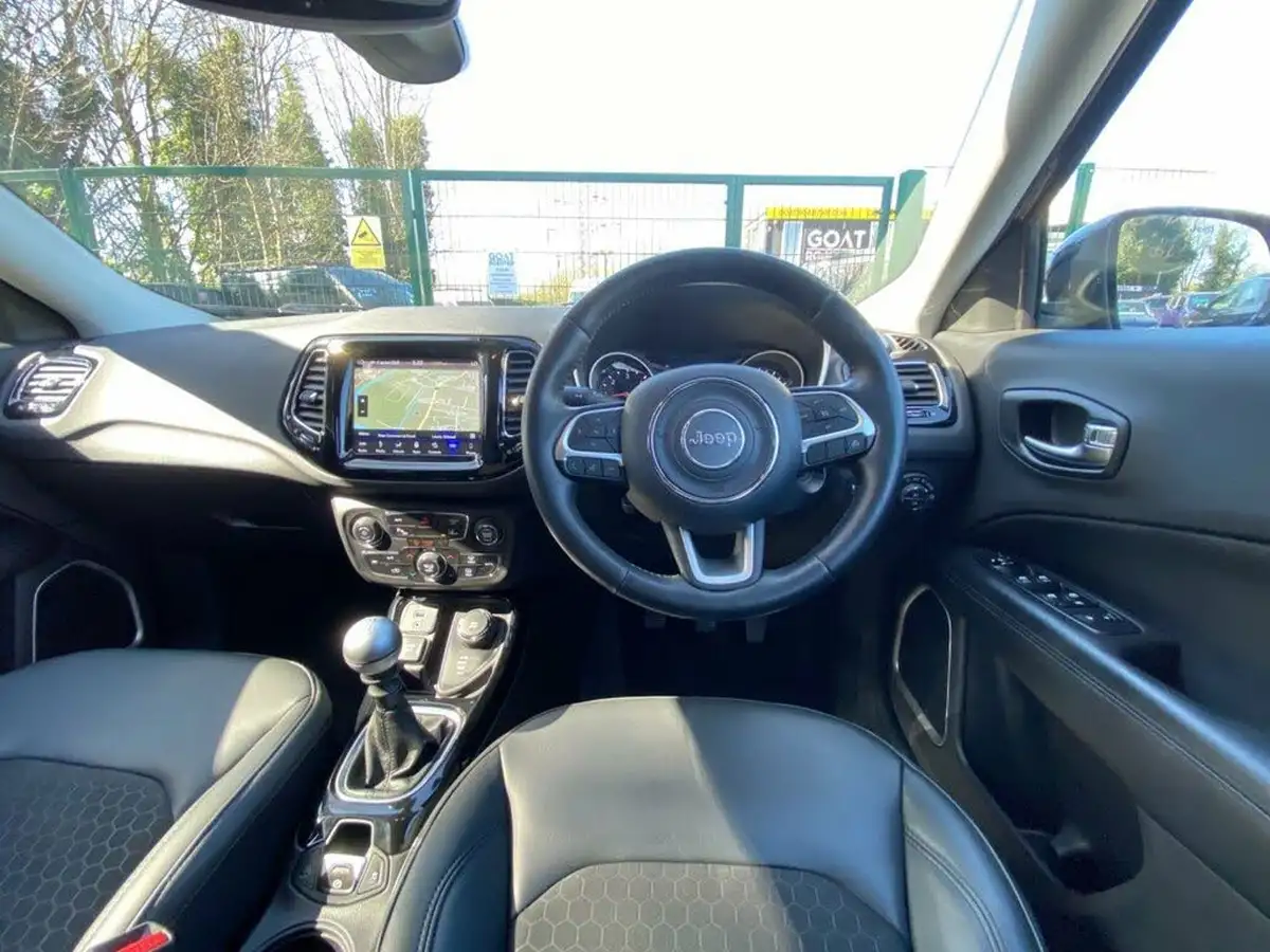 2019-jeep-compass-20multijet-ii-night-eagle-big-29
