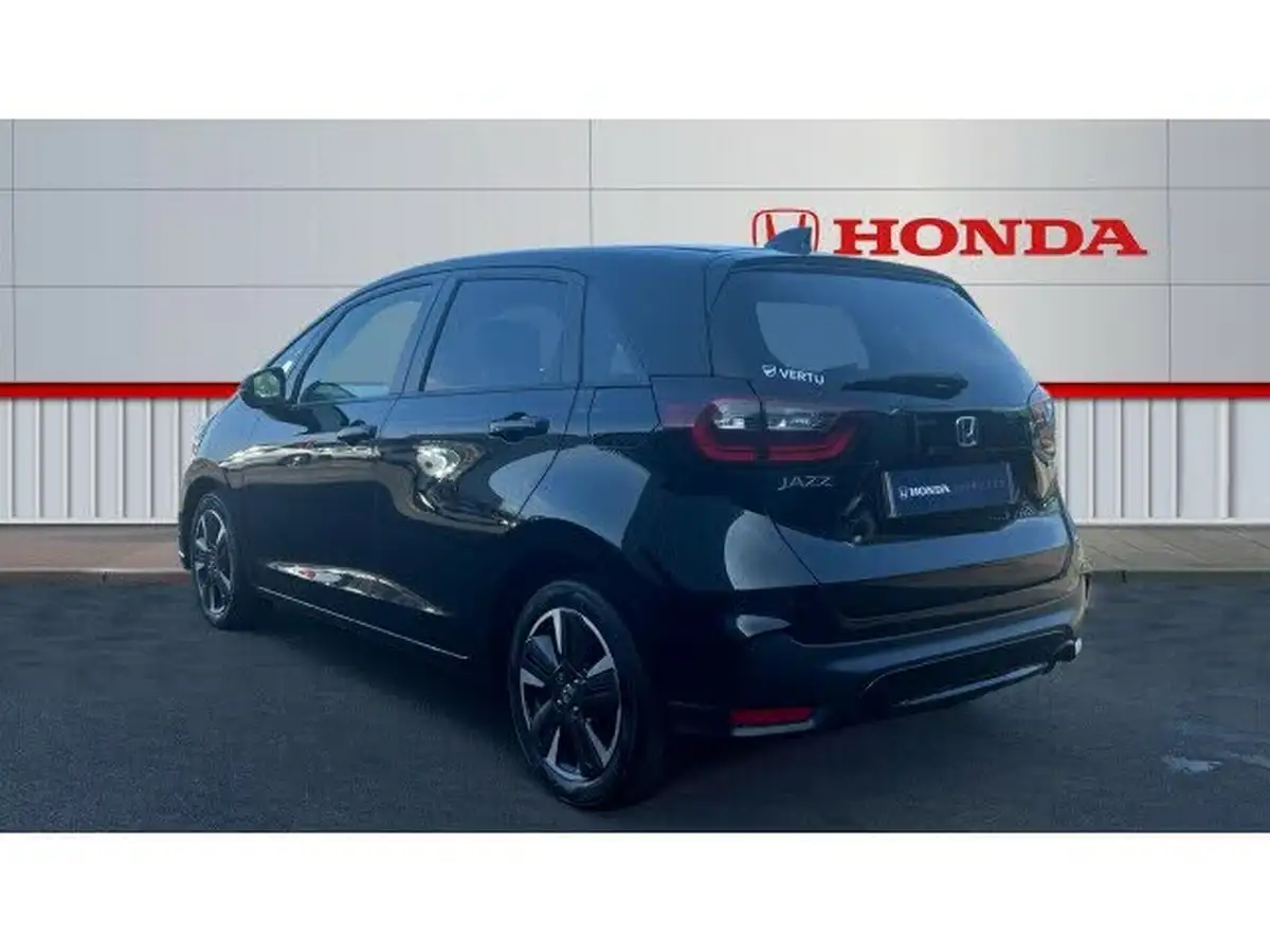 2023-honda-jazz-15-i-mmd-advance-big-2