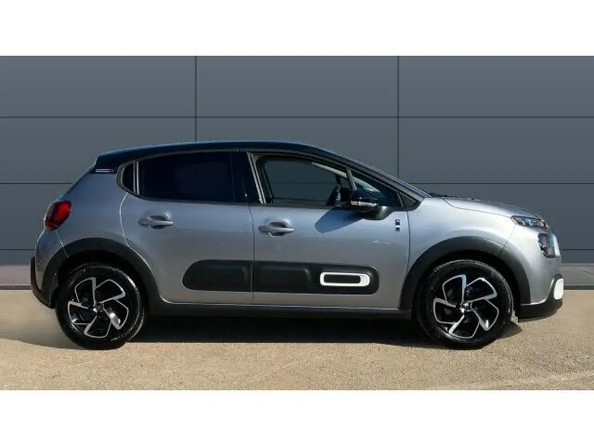 2022-citroen-c3-12-puretech-saint-james-83ps-big-4