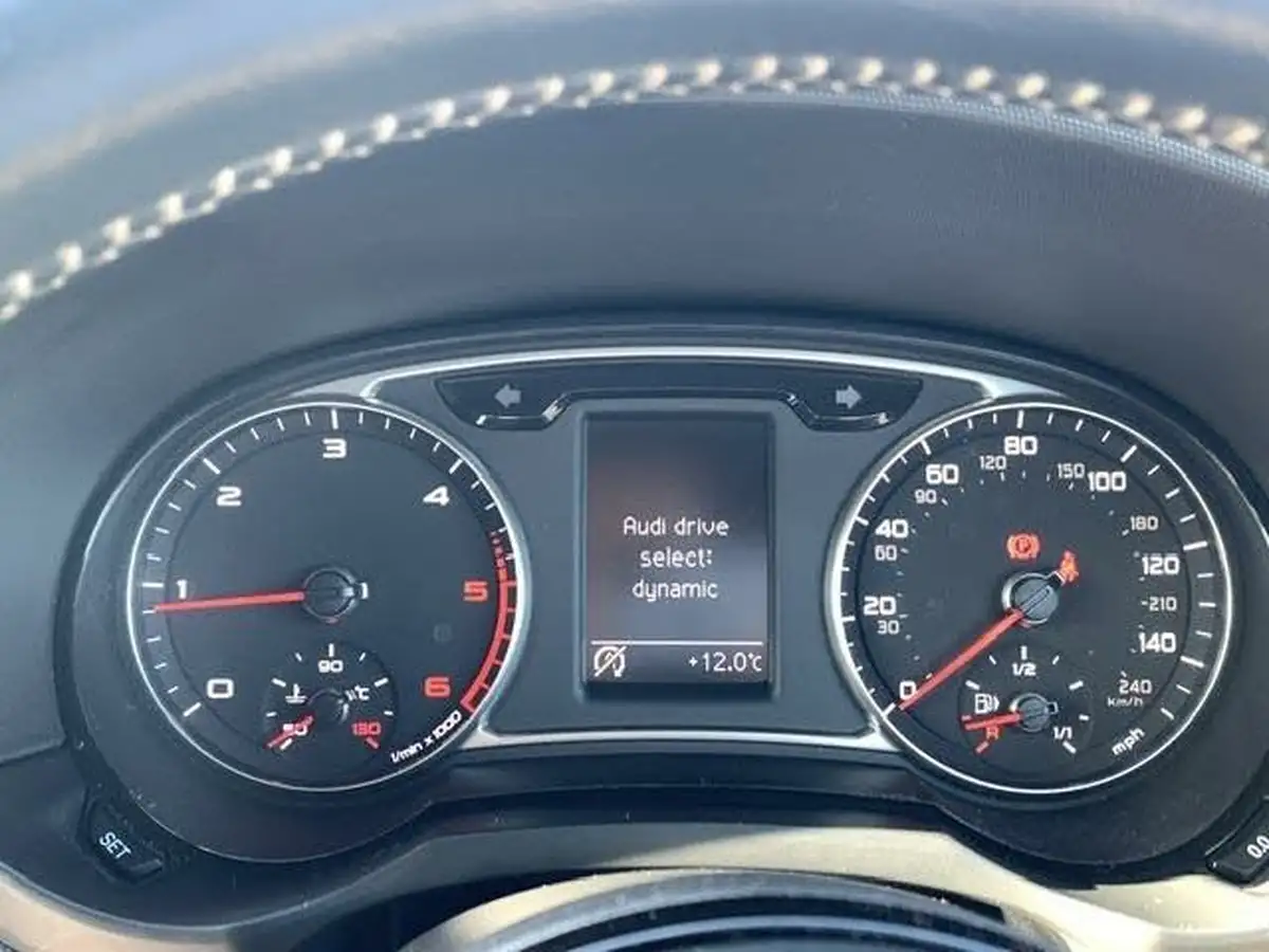 2018-audi-a1-16tdi-s-line-nav-hatchback-3d-big-34
