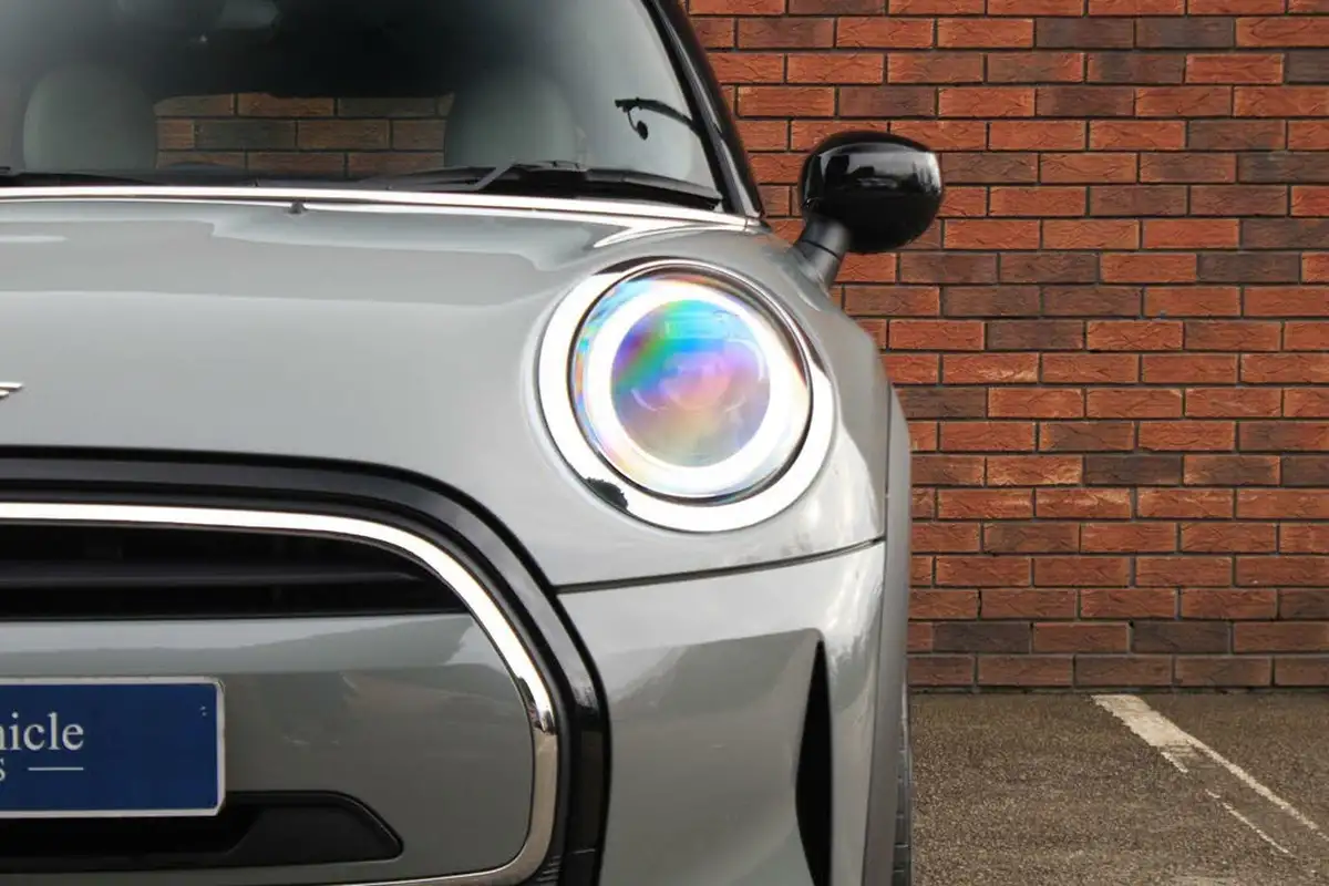 2022-mini-cooper-15-cooper-exclusive-hatchback-3d-auto-big-41