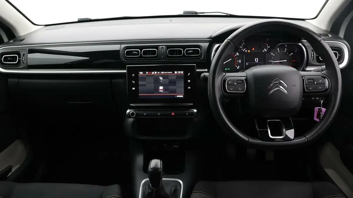 2018-citroen-c3-12-puretech-flair-82ps-big-12