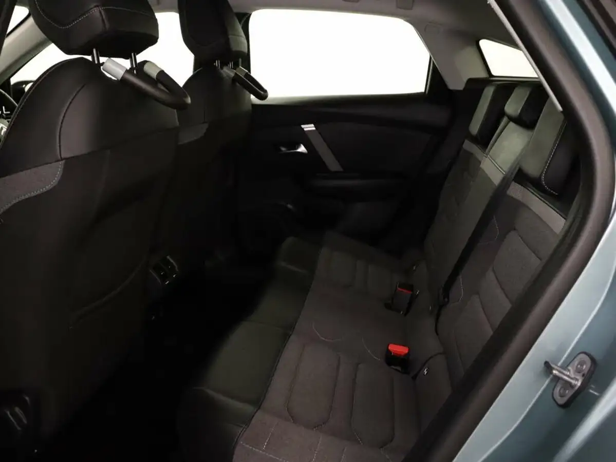2022-citroen-c4-12-puretech-sense-plus-big-37