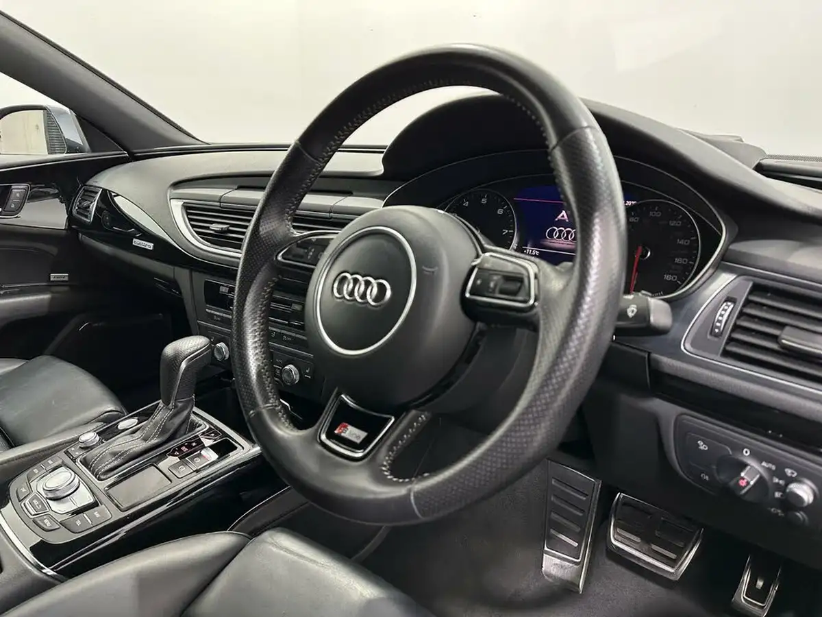 2016-audi-a7-30-tfsi-quattro-black-edition-big-8