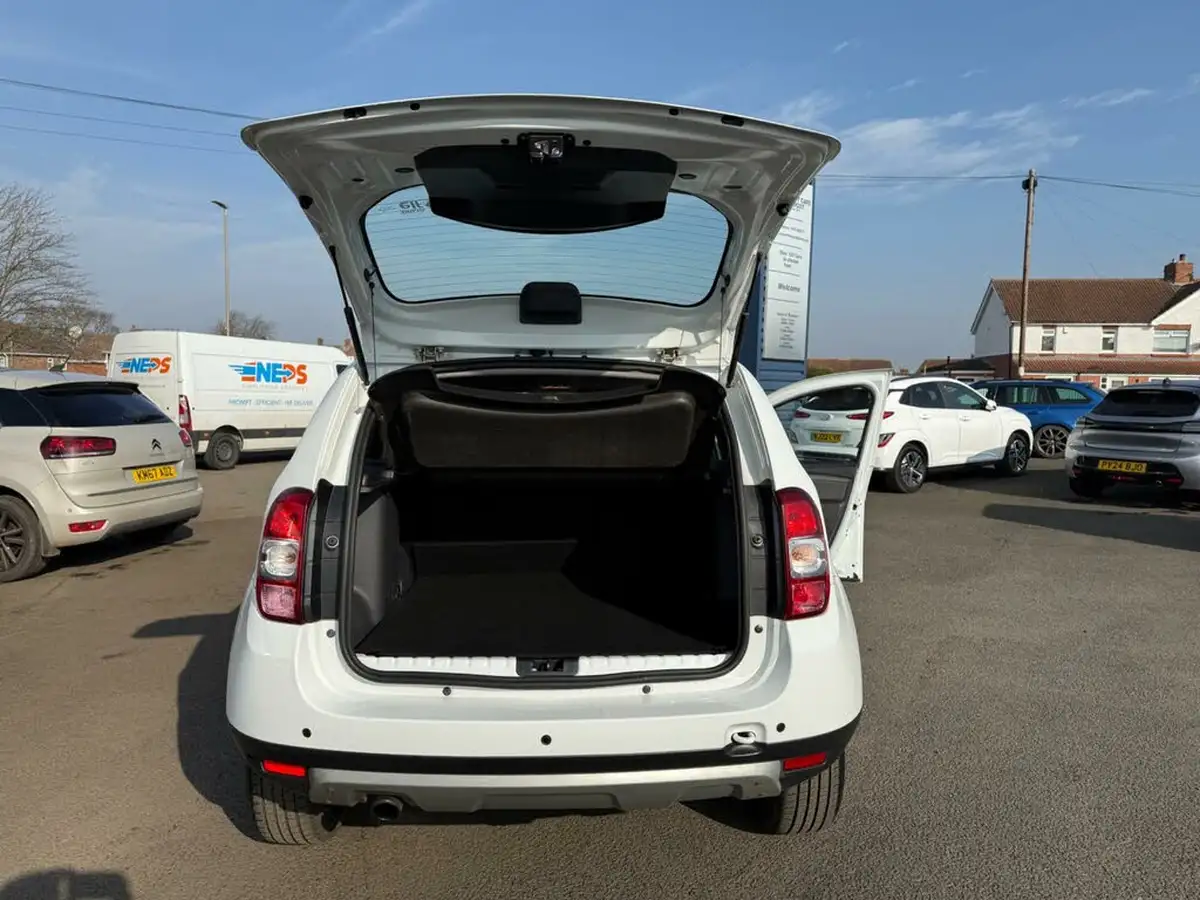 2018-dacia-duster-12-tce-nav-4x4-big-20