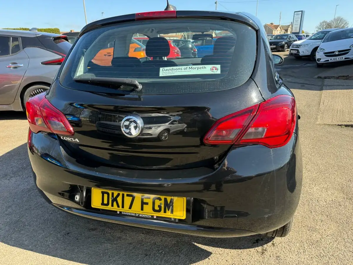 2017-vauxhall-corsa-14i-design-90ps-ecoflex-3d-big-19