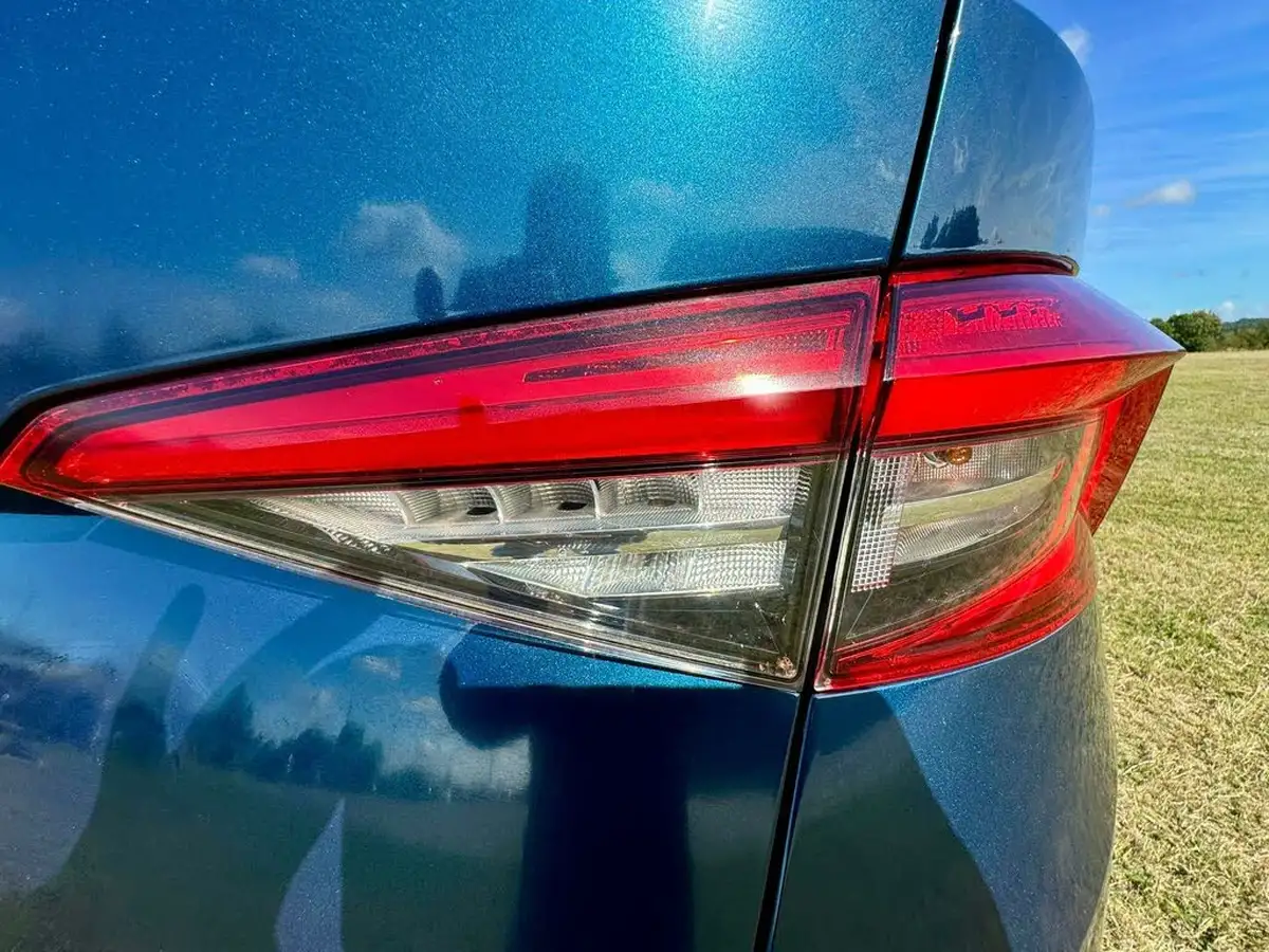 2017-skoda-kodiaq-14-tsi-se-150ps-4x4-5-seatsss-dsg-big-44