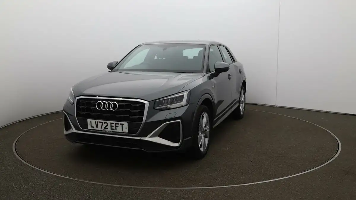 2022-audi-q2-15-35-tfsi-s-line-tronic-big-31