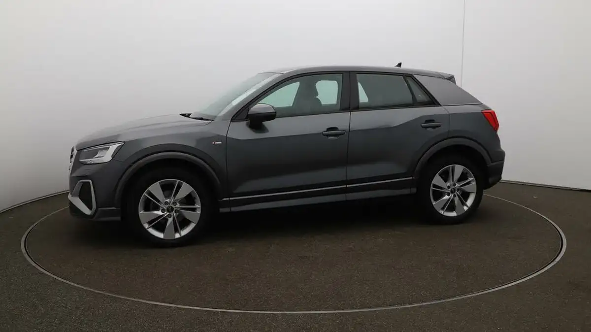 2022-audi-q2-15-35-tfsi-s-line-tronic-big-59