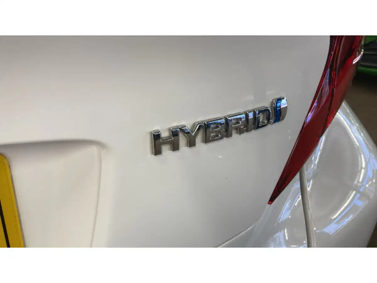 2022-toyota-c-hr-18-vvt-i-gr-sport-big-55